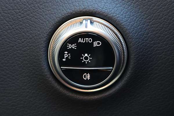 2025 Mercedes-Benz GLC-Class GLC300 X254