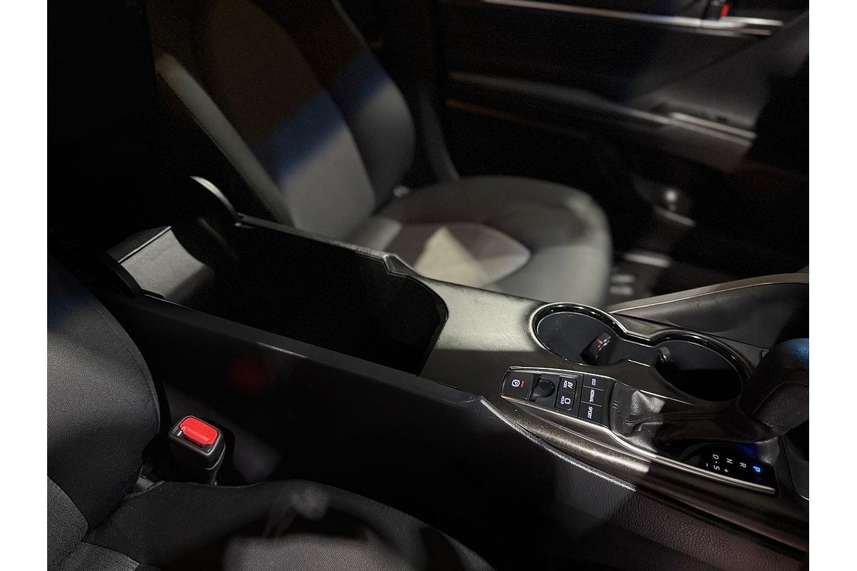 2022 Toyota Camry Ascent AXVH70R