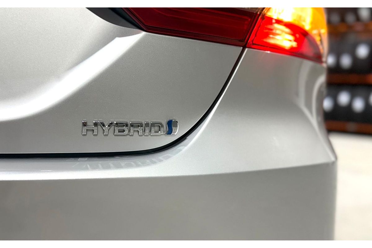 2022 Toyota Camry Ascent AXVH70R