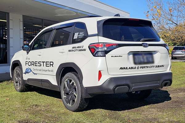 2025 Subaru Forester Touring S6