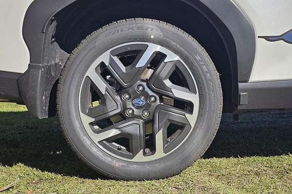 2025 Subaru Forester Touring S6