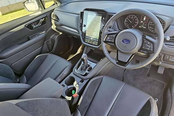 2025 Subaru Forester Touring S6