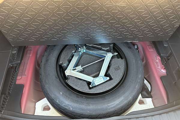 2020 Toyota RAV4 GXL AXAH54R