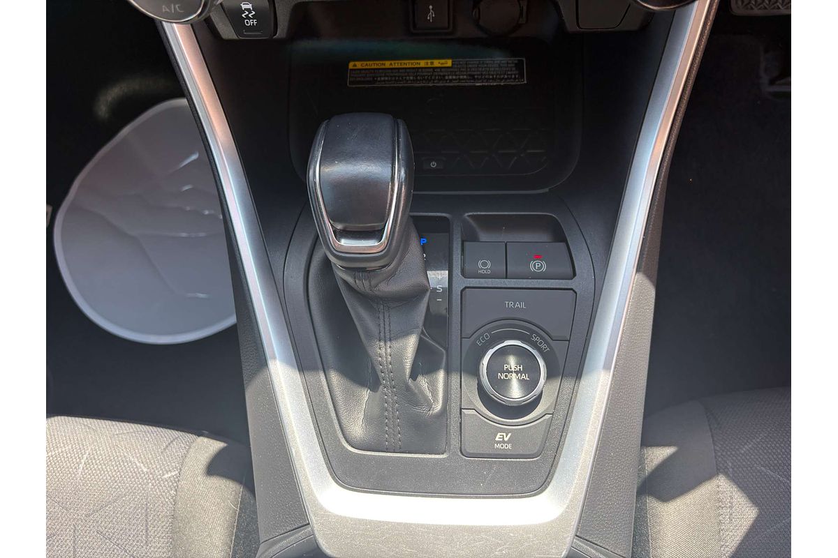 2020 Toyota RAV4 GXL AXAH54R