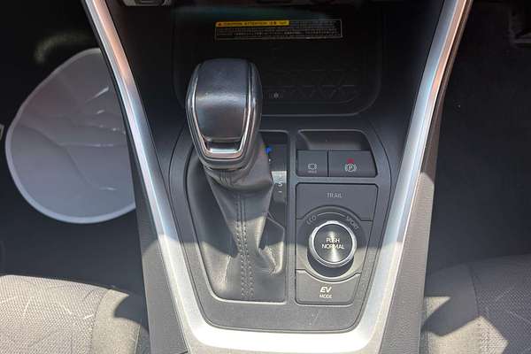 2020 Toyota RAV4 GXL AXAH54R