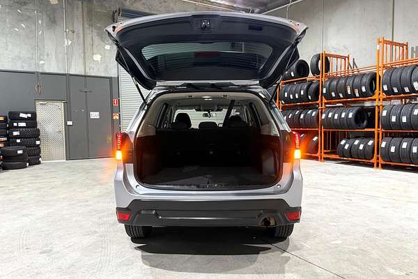 2023 Subaru Forester 2.5i S5