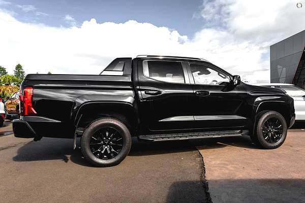 2025 Mitsubishi Triton GSR MV 4X4