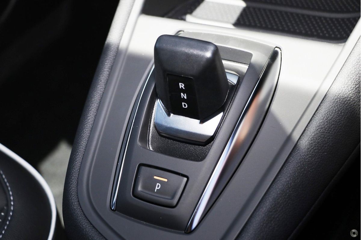 2025 Mitsubishi ASX Exceed XE