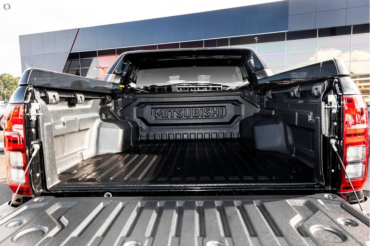 2025 Mitsubishi Triton GSR MV 4X4