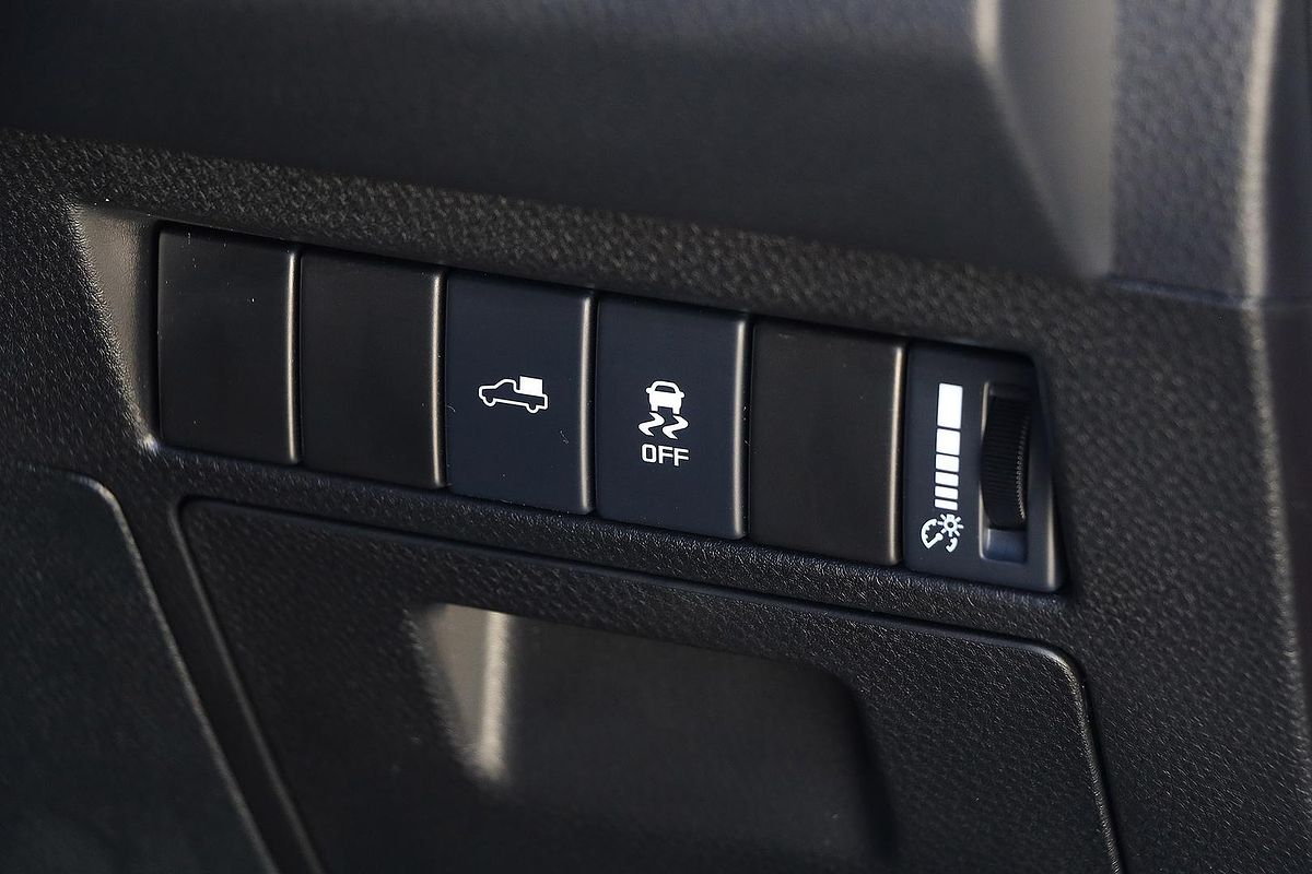 2025 Mazda BT-50 SP TF 4X4