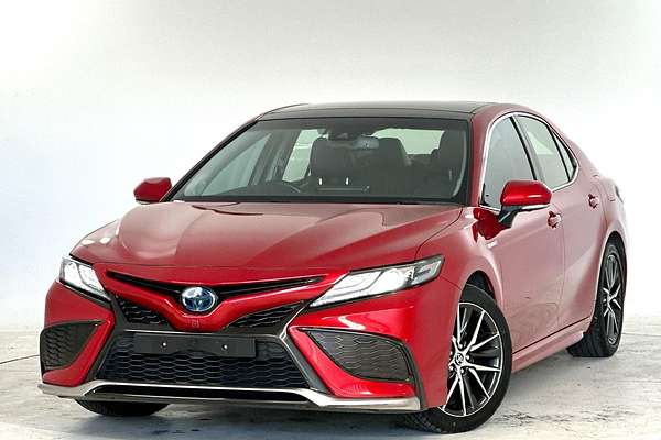2022 Toyota Camry SL AXVH70R