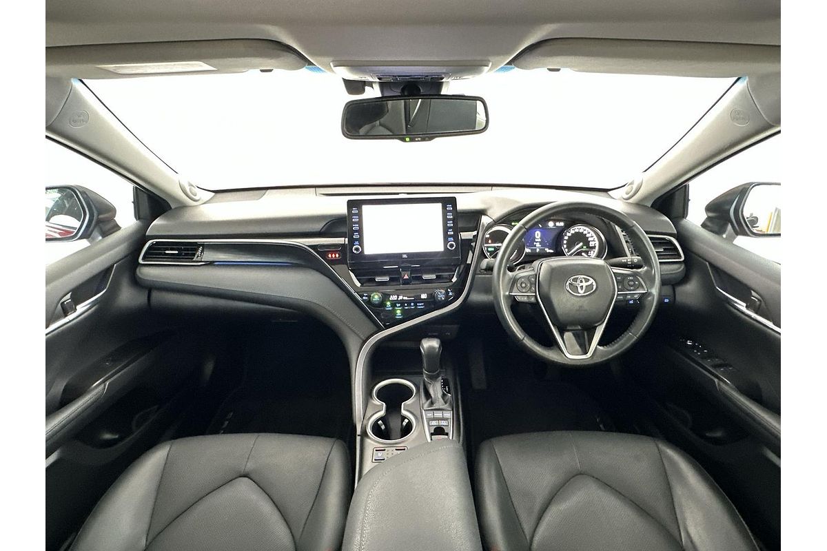 2022 Toyota Camry SL AXVH70R