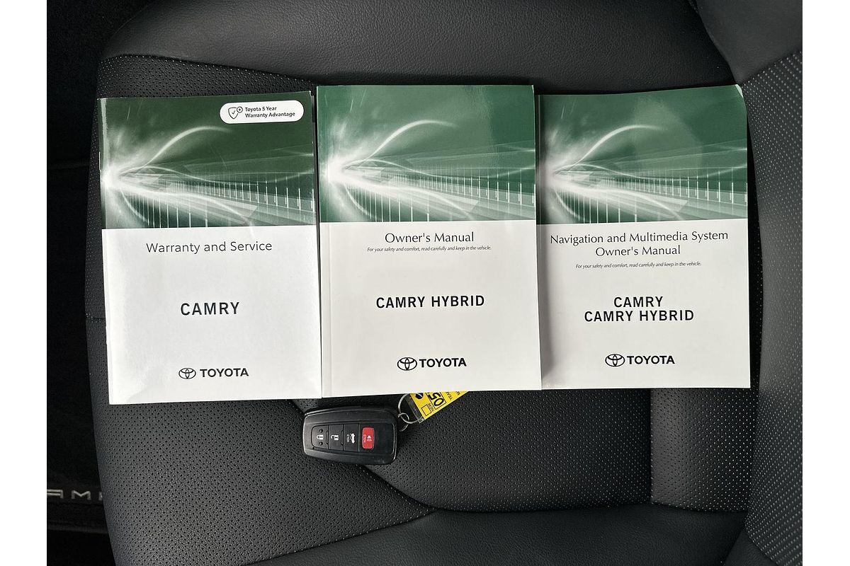 2022 Toyota Camry SL AXVH70R