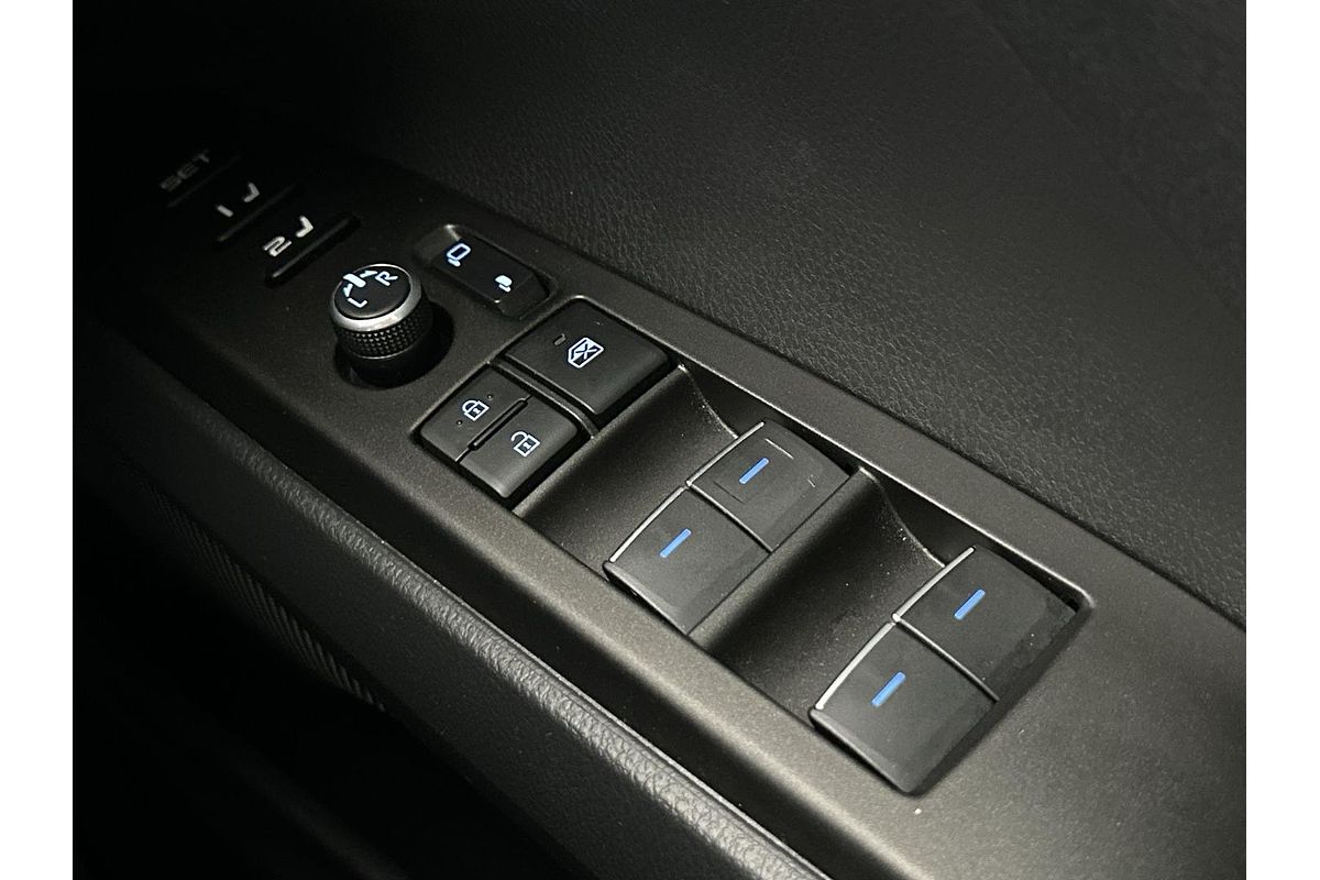 2022 Toyota Camry SL AXVH70R