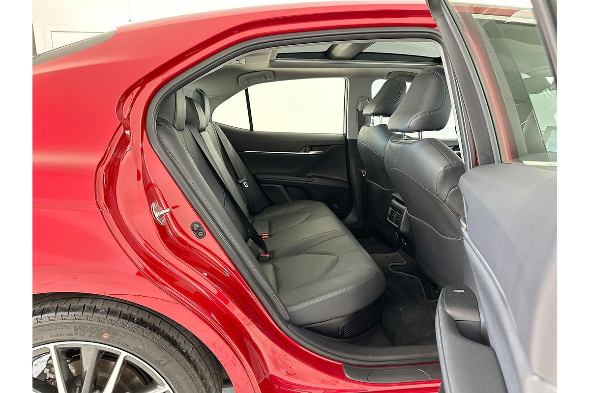 2022 Toyota Camry SL AXVH70R