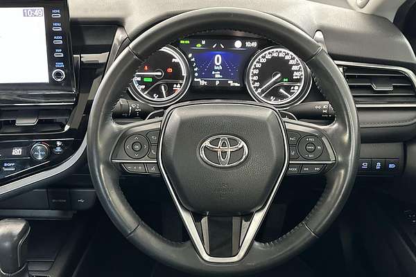 2022 Toyota Camry SL AXVH70R
