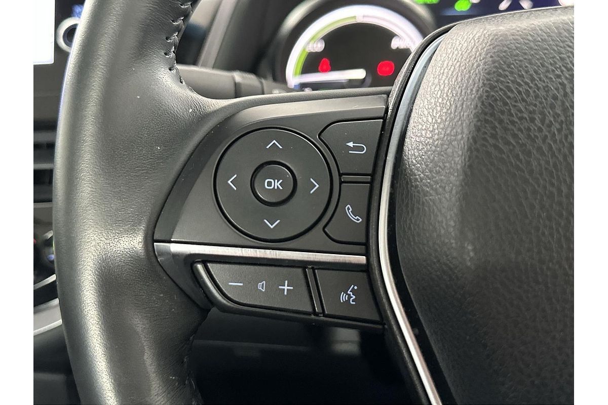 2022 Toyota Camry SL AXVH70R