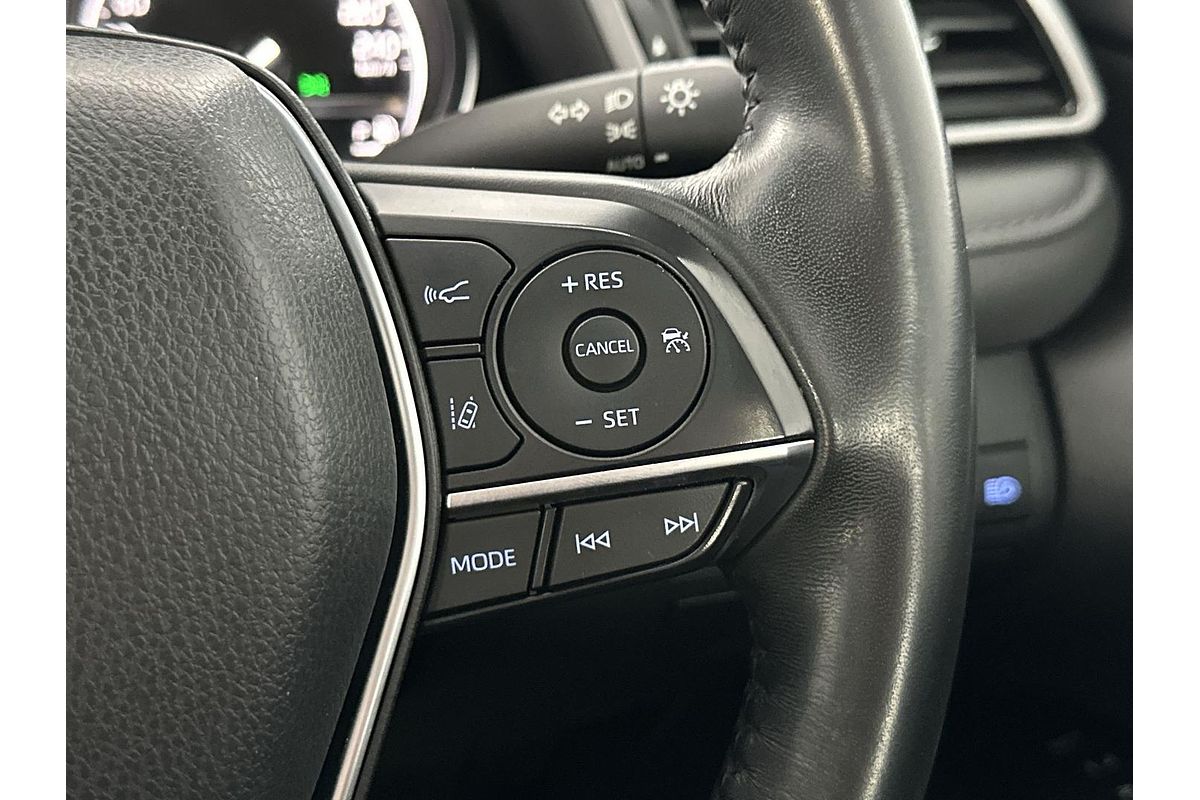 2022 Toyota Camry SL AXVH70R