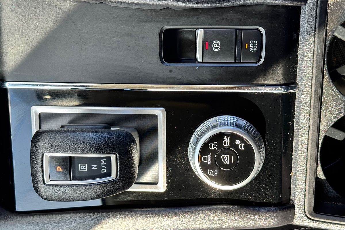 2023 Mitsubishi Outlander ES ZM