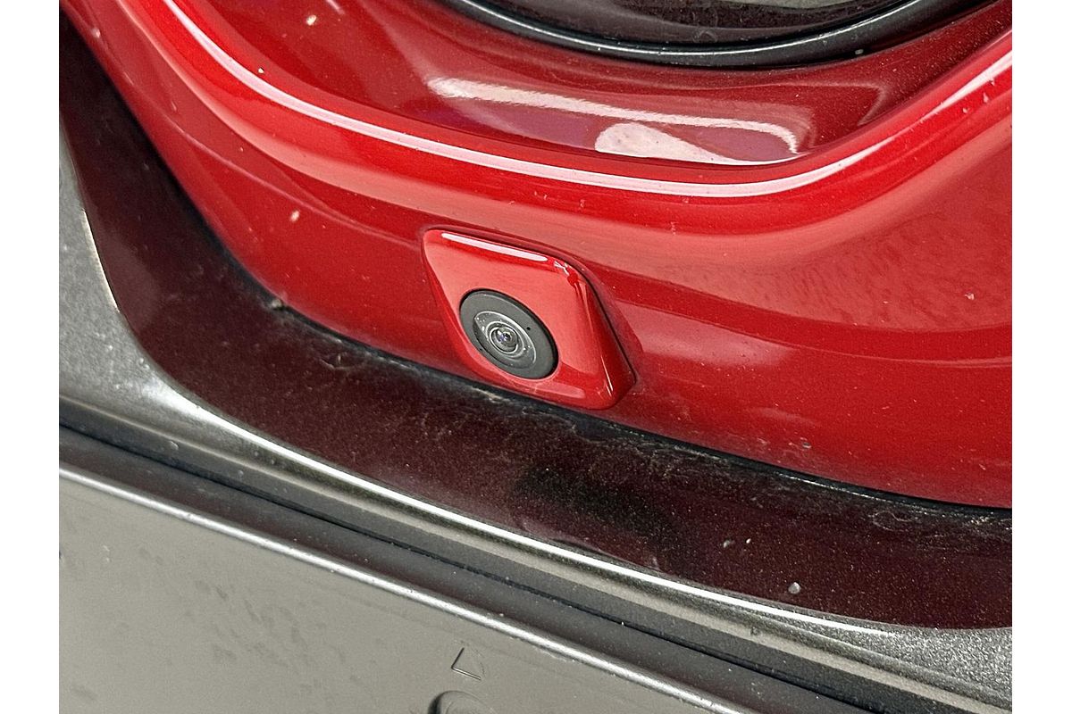 2022 Toyota Camry SL AXVH70R