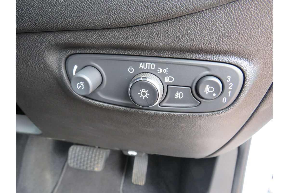 2019 Holden Equinox Black Edition EQ