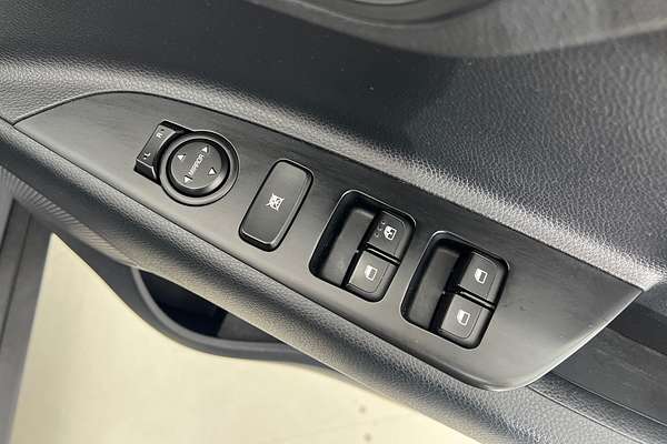 2021 Kia Stonic S YB thumb-12