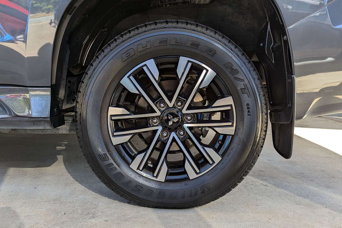 2022 Mitsubishi Pajero Sport Exceed QF