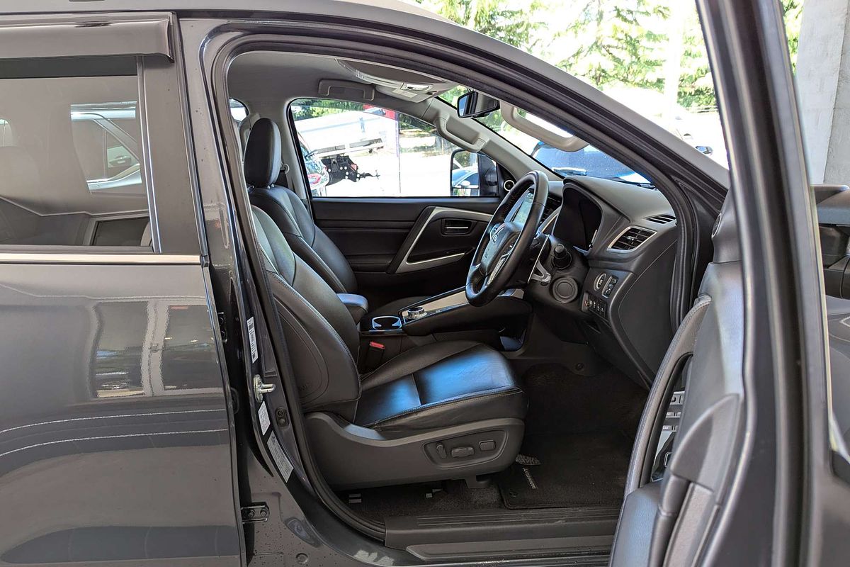 2022 Mitsubishi Pajero Sport Exceed QF