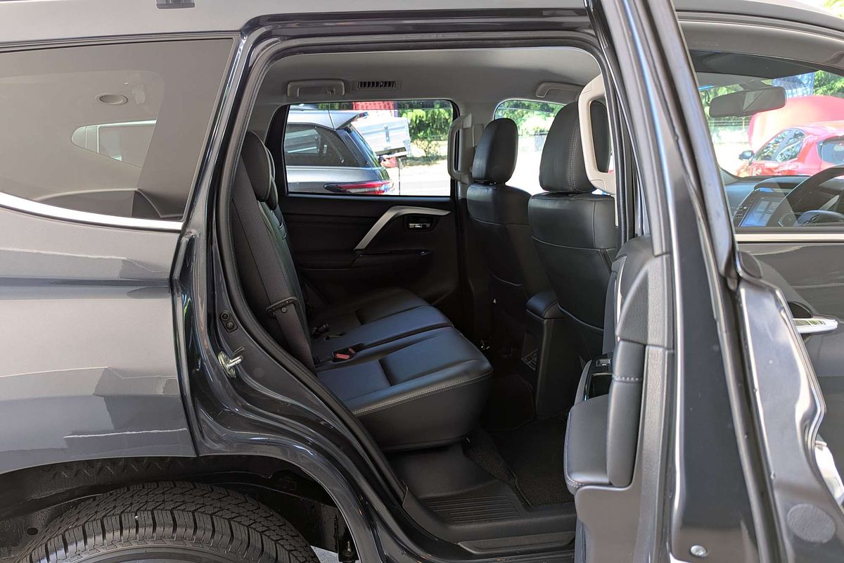 2022 Mitsubishi Pajero Sport Exceed QF