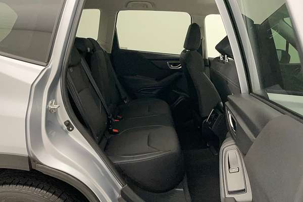 2024 Subaru Forester 2.5i S5