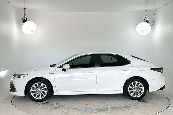 2021 Toyota Camry Ascent AXVH70R