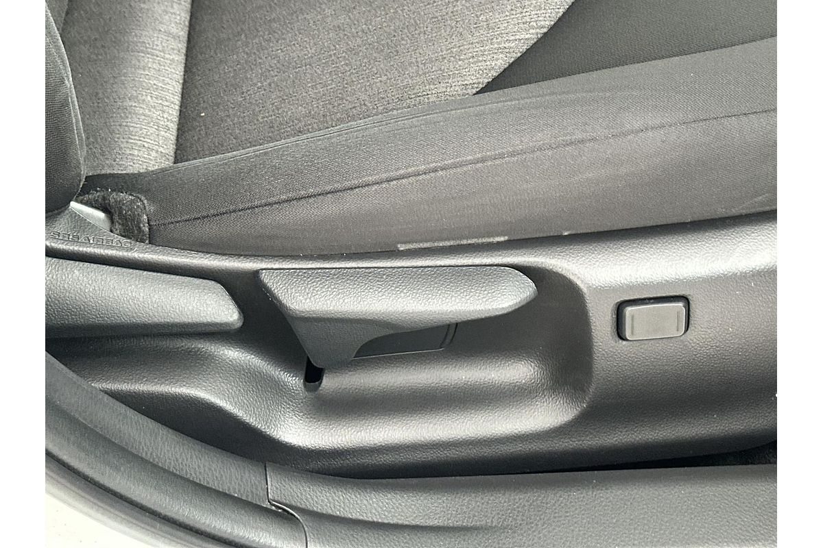 2021 Toyota Camry Ascent AXVH70R