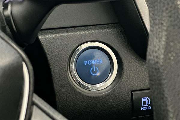 2021 Toyota Camry Ascent AXVH70R