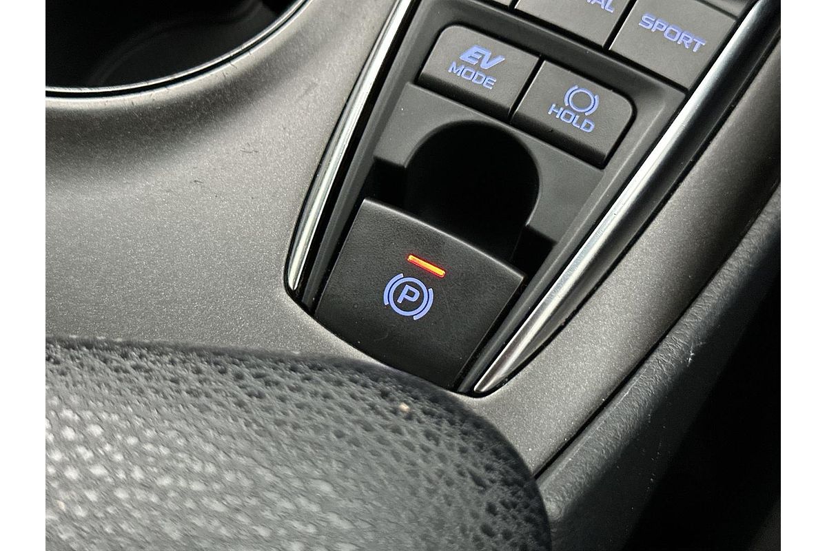 2021 Toyota Camry Ascent AXVH70R