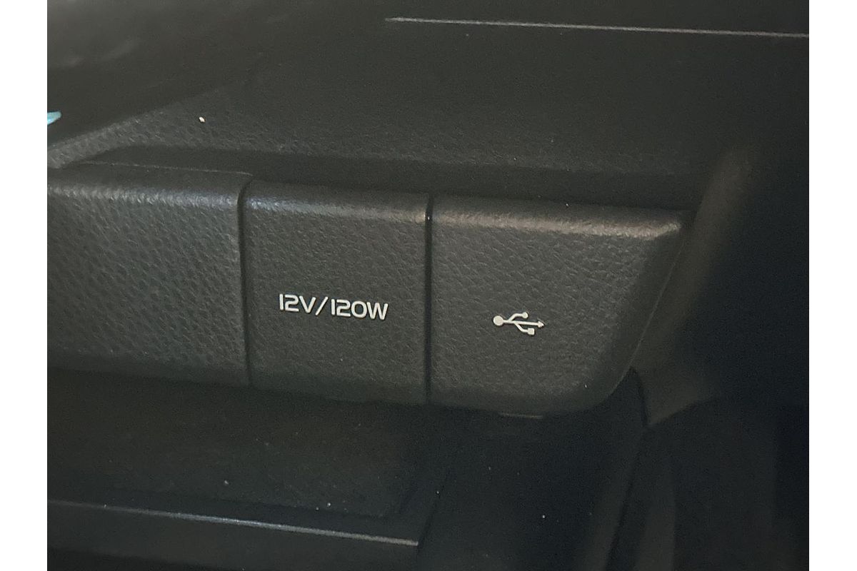 2021 Toyota Camry Ascent AXVH70R