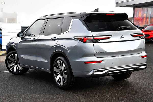 2025 Mitsubishi Outlander Exceed Tourer ZM