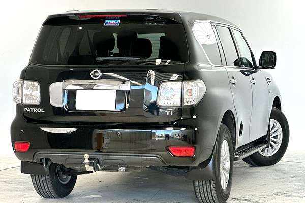 2019 Nissan Patrol Ti-L Y62 Series 4