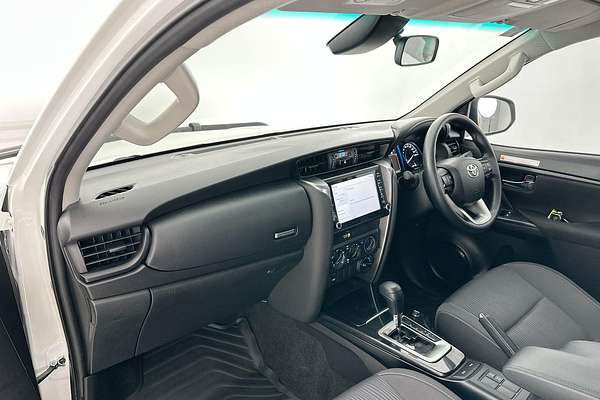 2022 Toyota Fortuner GX GUN156R