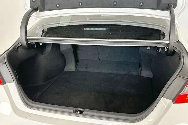 2021 Toyota Camry Ascent AXVH70R