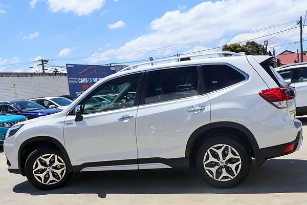 2022 Subaru Forester Hybrid L S5