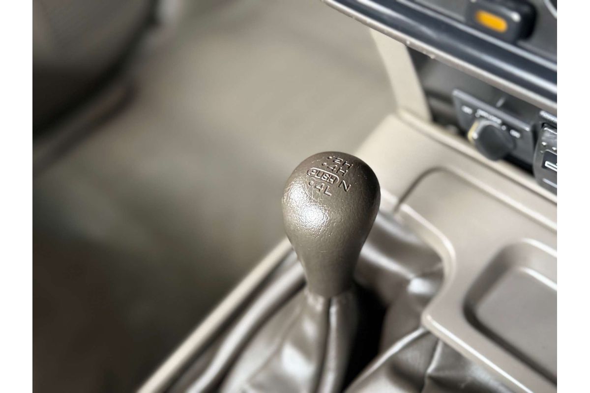 2015 Nissan Patrol DX Series 5 4X4