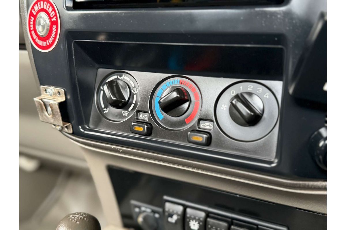 2015 Nissan Patrol DX Series 5 4X4