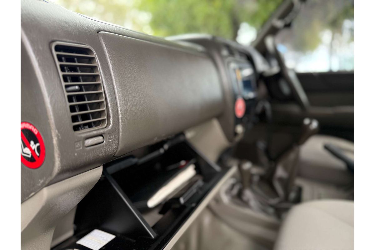 2015 Nissan Patrol DX Series 5 4X4