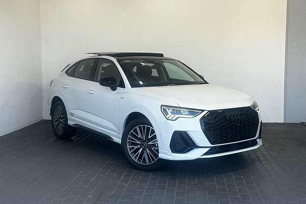 2025 Audi Q3 35 TFSI S line edition F3