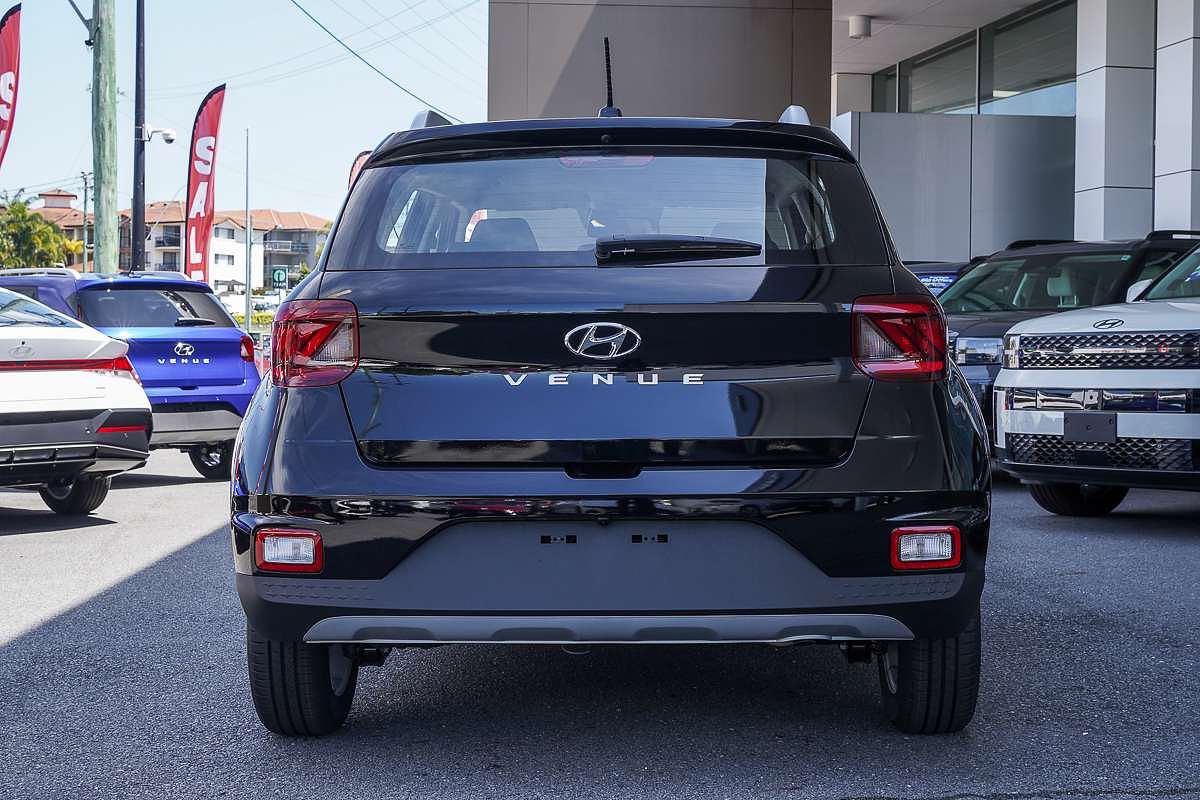 2025 Hyundai Venue  QX.V5