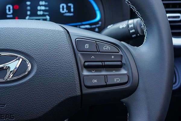 2025 Hyundai Venue Elite QX.V5