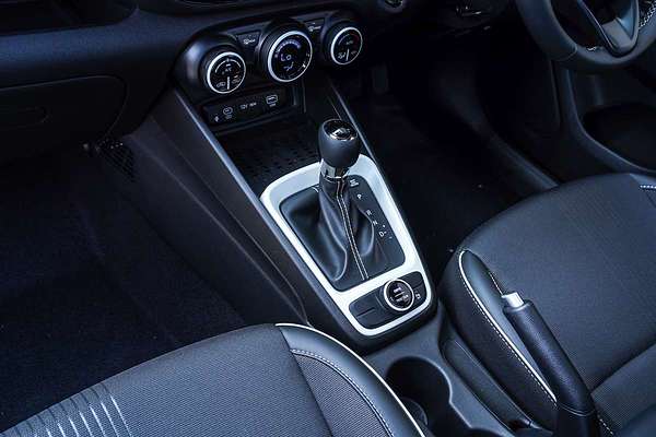 2025 Hyundai Venue Elite QX.V5