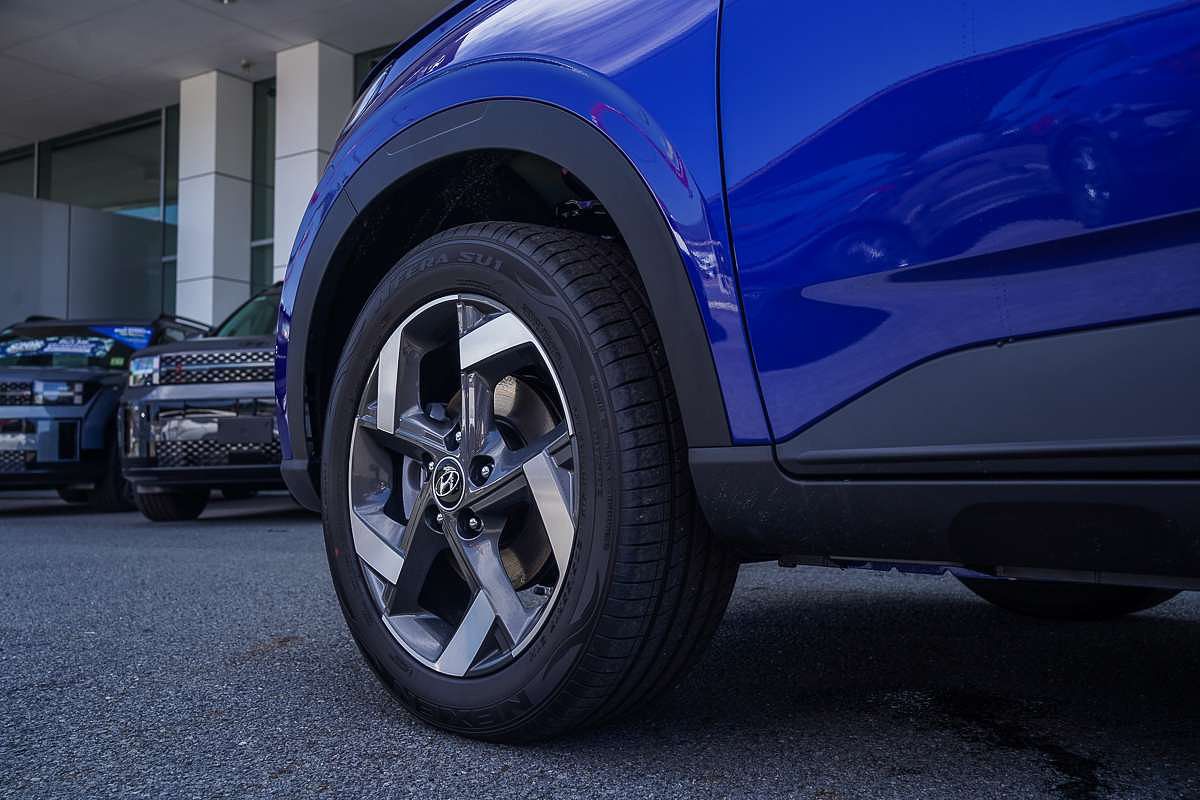 2025 Hyundai Venue Elite QX.V5