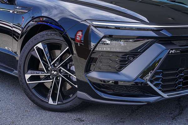 2025 Hyundai Sonata N Line DN8.V4