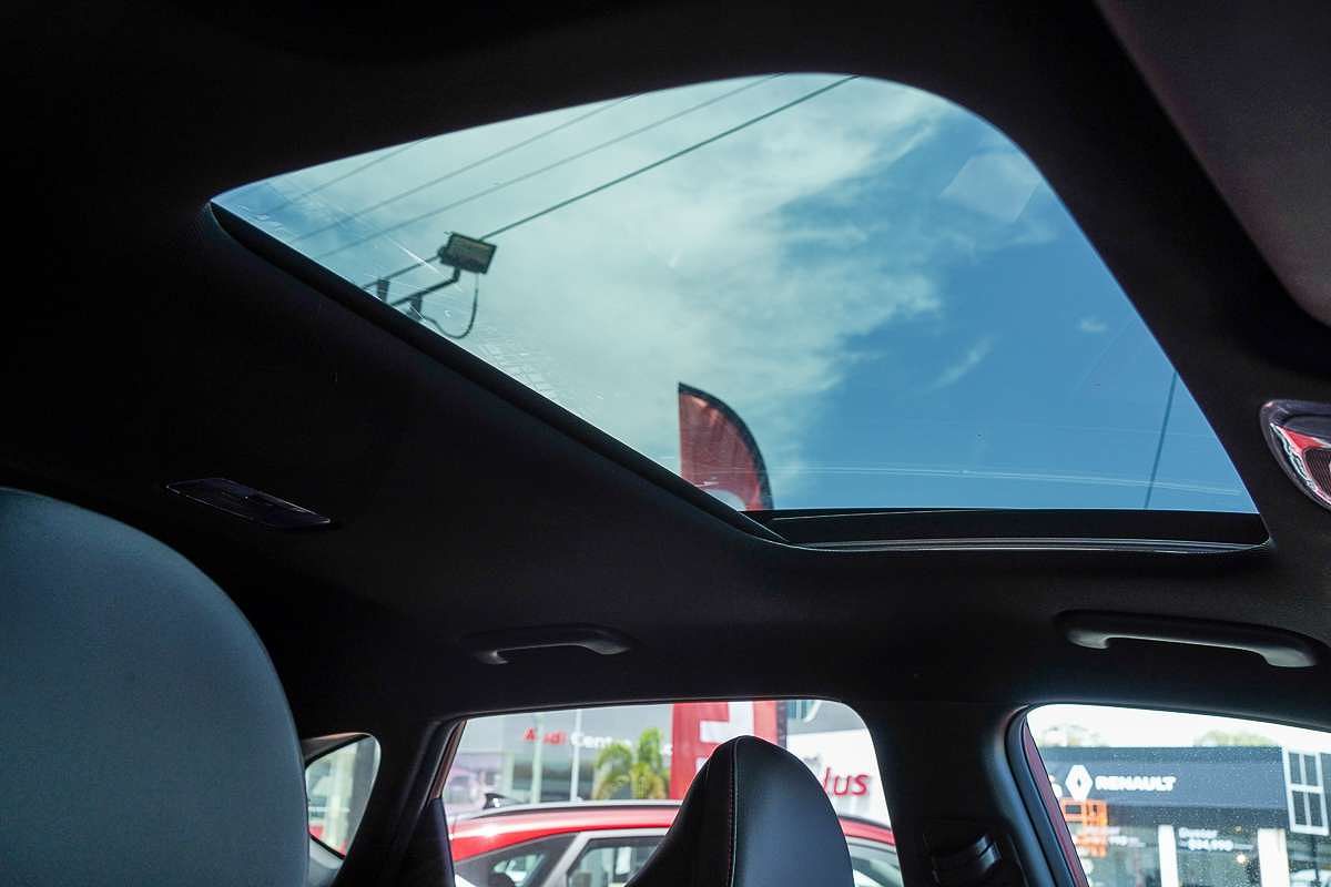 2025 Hyundai Kona Premium N Line SX2.V3